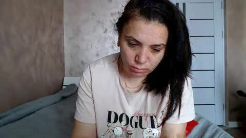 Snapshot of lorragrey chatting on 05-12-26, 06:54 LorraGrey online show from 05-12-26, 06:54