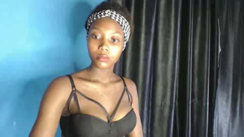lorrycutie16 online show from 04-11-26, 04:22