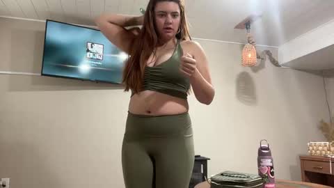 Snapshot of loserlexxx chatting on 11-02-25, 06:43 lex online show from 11-02-25, 06:43