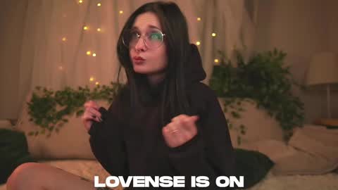 Jess online show from 02-04-26, 11:49