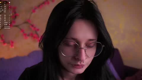 Jess online show from 04-27-26, 11:08