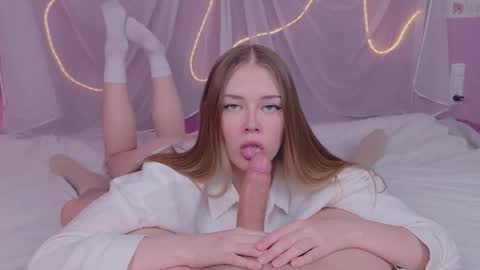 Snapshot of lost_wanderers chatting on 11-04-25, 11:48 Eva and Dima online show from 11-04-25, 11:48