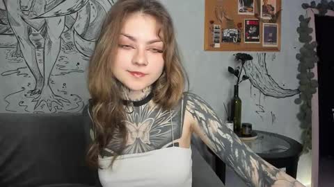 lostallice online show from 11-23-25, 02:55