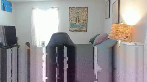 Snapshot of lostboybeau chatting on 04-10-26, 05:06 lostboybeau online show from 04-10-26, 05:06