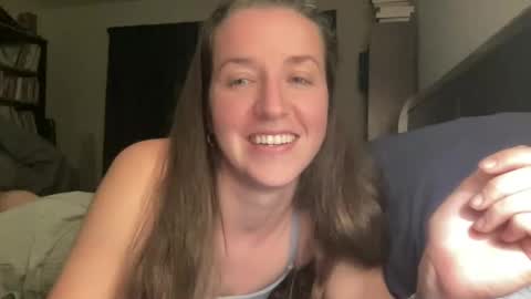 Snapshot of lothlori chatting on 11-19-25, 03:39 lothlori online show from 11-19-25, 03:39