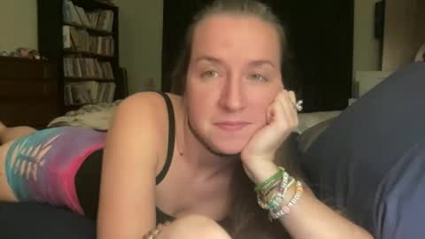 Snapshot of lothlori chatting on 11-25-25, 02:22 lothlori online show from 11-25-25, 02:22