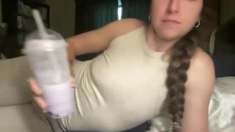 Snapshot of lothlori chatting on 11-28-25, 06:54 lothlori online show from 11-28-25, 06:54