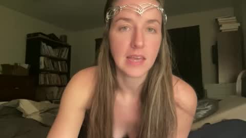 Snapshot of lothlori chatting on 12-14-25, 12:27 lothlori online show from 12-14-25, 12:27