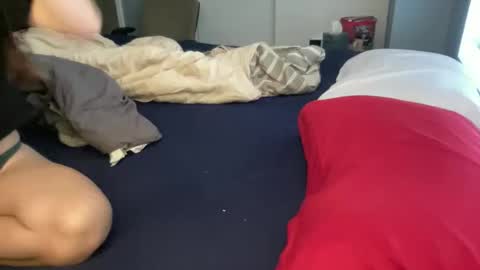 Snapshot of lothlori chatting on 01-09-26, 01:58 lothlori online show from 01-09-26, 01:58