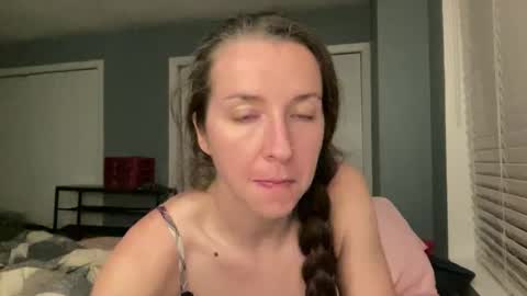 Snapshot of lothlori chatting on 03-04-26, 12:49 lothlori online show from 03-04-26, 12:49