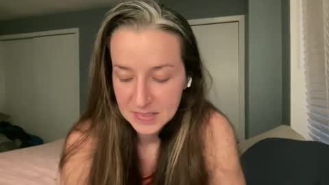 Snapshot of lothlori chatting on 03-08-26, 11:41 lothlori online show from 03-08-26, 11:41