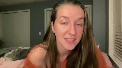 Snapshot of lothlori chatting on 03-10-26, 02:27 lothlori online show from 03-10-26, 02:27