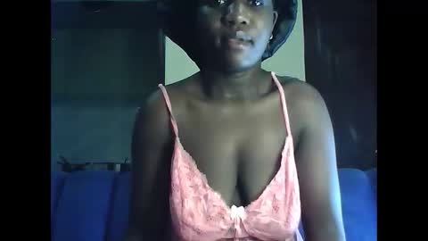 lotty_lavilla online show from 04-21-26, 02:51