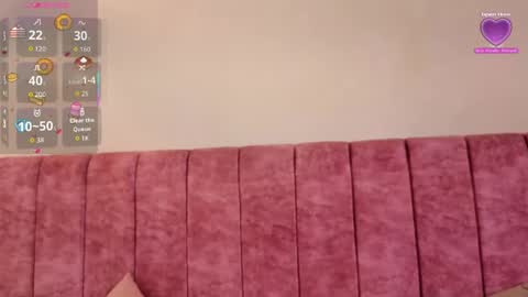 Lou online show from 06-05-26, 12:22