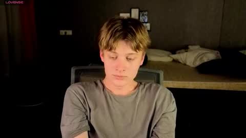 louie_evans online show from 10-12-25, 08:08