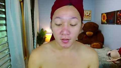 Snapshot of louie_sexy chatting on 09-23-25, 03:53 Cathy online show from 09-23-25, 03:53