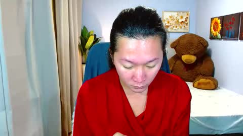 Snapshot of louie_sexy chatting on 11-24-25, 01:00 Cathy online show from 11-24-25, 01:00