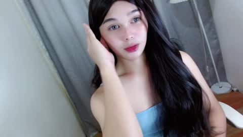 Snapshot of louilalicious chatting on 10-29-25, 05:31 louilalicious online show from 10-29-25, 05:31