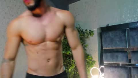 Snapshot of louis_connor chatting on 11-27-25, 10:23 Louis online show from 11-27-25, 10:23