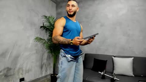 Louis online show from 01-09-26, 05:37