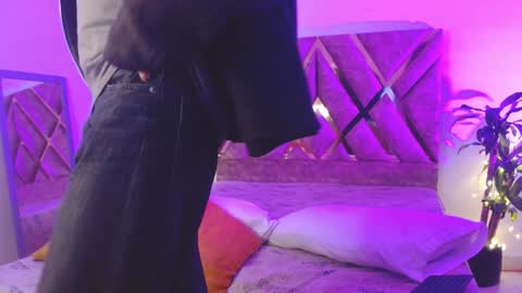 Louis Valdz online show from 01-14-25, 12:24