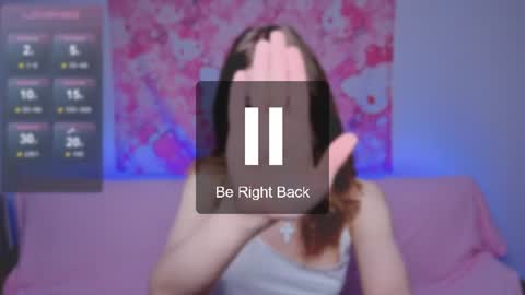 Snapshot of louisekane chatting on 06-11-26, 11:41 LouiseKane online show from 06-11-26, 11:41