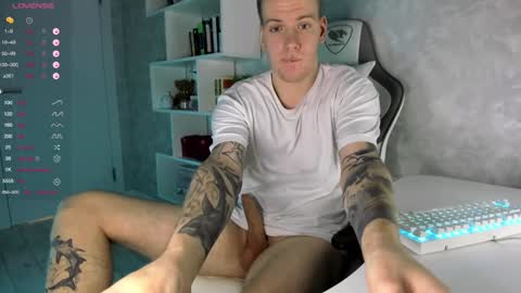 Louis  online show from 01-30-25, 04:55