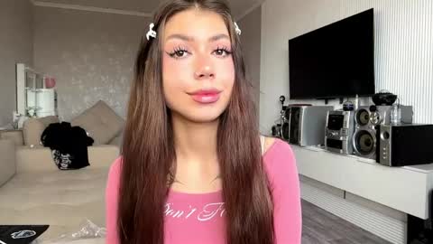 Flora online show from 04-04-26, 07:06