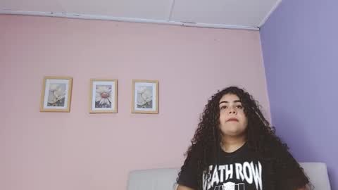 Snapshot of lourdes_moon22 chatting on 09-09-25, 12:26 lourdes_moon22 online show from 09-09-25, 12:26