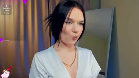 Brook and Del online show from 11-28-25, 05:26