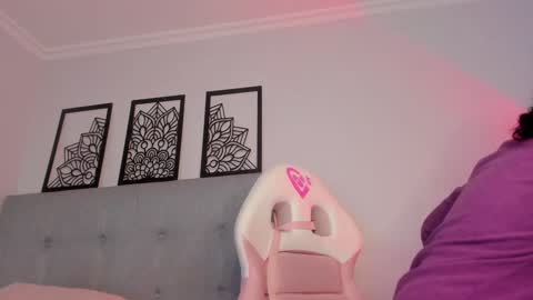 Snapshot of lourreinstounn chatting on 01-05-25, 10:50 Lourrein Stoun Independiente online show from 01-05-25, 10:50