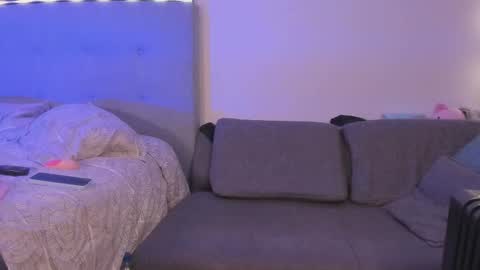 Snapshot of lourreinstounn chatting on 02-03-26, 04:10 Lourrein Stoun Independiente online show from 02-03-26, 04:10