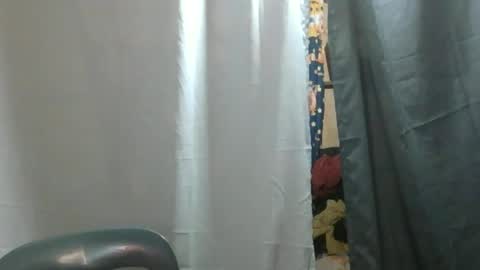 Snapshot of lovable_kiss029 chatting on 11-17-25, 08:36 lovable_kiss029 online show from 11-17-25, 08:36