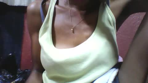 lovaelisa online show from 10-15-25, 06:46