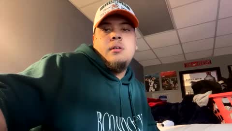 love01109 online show from 12-20-25, 06:26