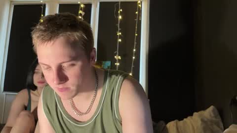 Mary and Tom online show from 04-28-26, 06:29