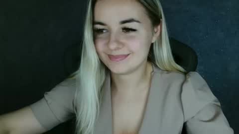 Megane online show from 03-11-25, 03:12