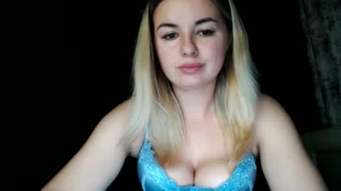 Snapshot of love_dom_meg chatting on 05-25-26, 06:58 Megane online show from 05-25-26, 06:58