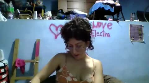 love_electra online show from 11-12-25, 01:50
