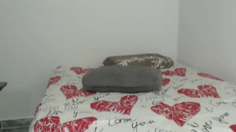 Snapshot of love_gatubela chatting on 01-15-25, 03:22 Nina online show from 01-15-25, 03:22