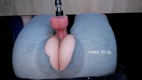 Kira online show from 12-08-24, 02:09