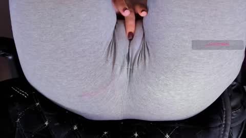 Kira online show from 09-15-25, 12:38