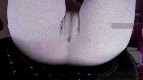 Kira online show from 10-14-25, 10:49