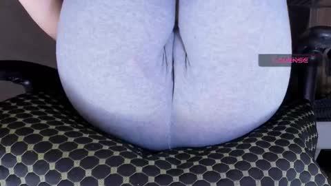 Kira online show from 02-11-26, 10:53