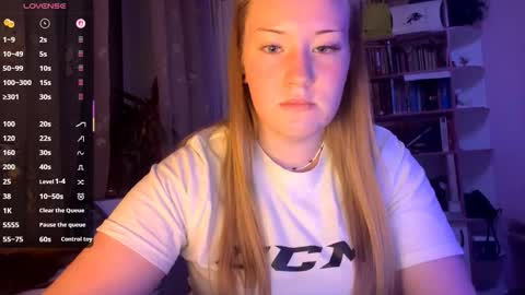 Megan online show from 09-11-25, 07:14