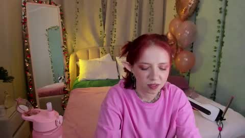 Lola online show from 02-27-25, 04:20