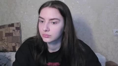 LINA online show from 03-15-26, 11:00