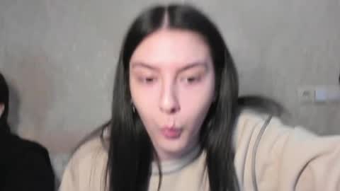 LINA online show from 04-26-26, 07:11