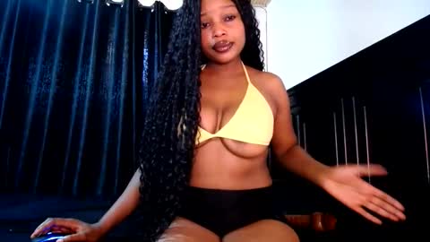 Snapshot of love_niahh chatting on 06-11-26, 10:46 niahh online show from 06-11-26, 10:46