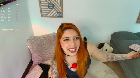 Snapshot of love_sharol chatting on 12-21-24, 12:20 Sharol Leon online show from 12-21-24, 12:20